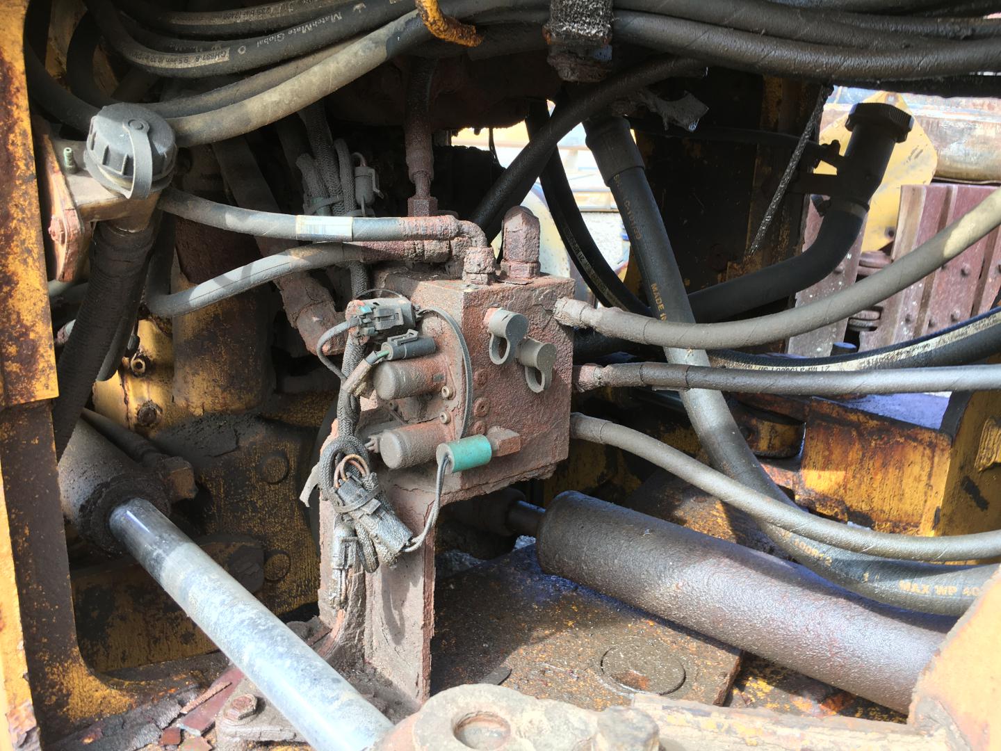 ./imagenes/INVOICE/2019/16709/CARGADOR FRONTAL JOHN DEERE 544K II (37).JPG